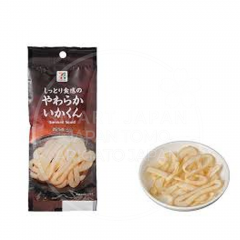 일본 세븐일레븐 촉촉한 식감의 부드러운 훈제 오징어 / 야와라카 이카군