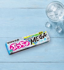 일본 UHA 미각당 뿟쵸 스틱 스트롱 메가 소다맛 50g 은색